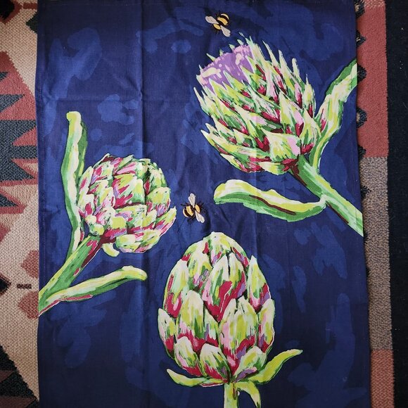 Anthropologie Hand towel - Picture 4 of 10